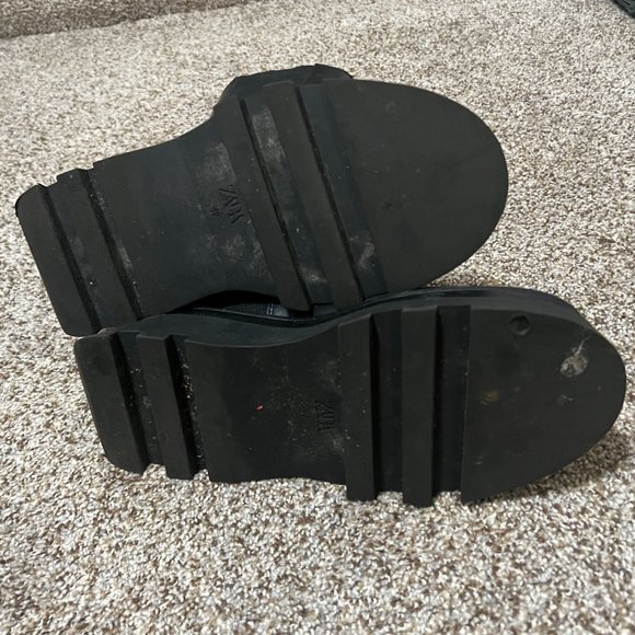 Zara Leather Lug Sole Boots - Blogger Favorite - Picture 9 of 9